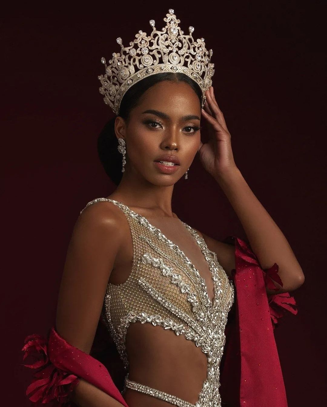 Chelsea Manalo: First Black Miss Universe Philippines Winner