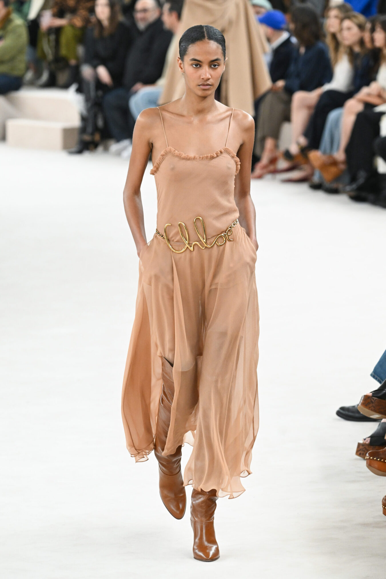 Chloé Runway Paris Fashion Week Womenswear Fall/Winter 20242025